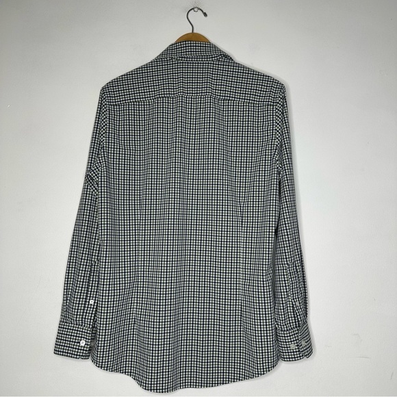 Mizzen+Main Leeward Trim Fit Performance Button Down Shirt Size Medium - Picture 6 of 8
